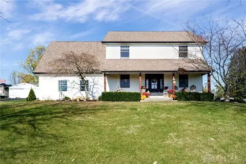 4270 Middletown Rd, Oregonia, OH 45054