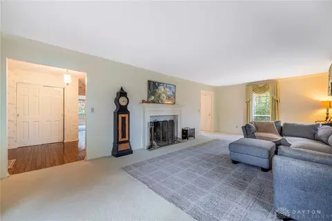 7702 Normandy Ln, Centerville, OH 45459 photo 3
