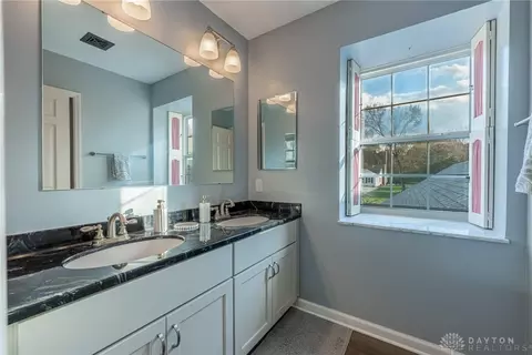 7702 Normandy Ln, Centerville, OH 45459 photo 42