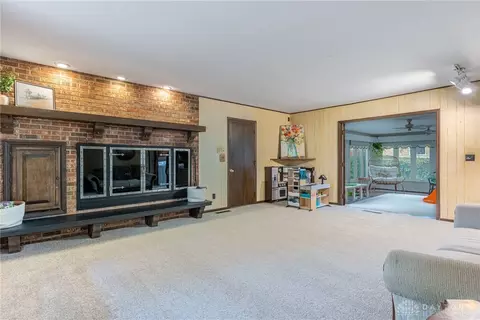 7702 Normandy Ln, Centerville, OH 45459 photo 16