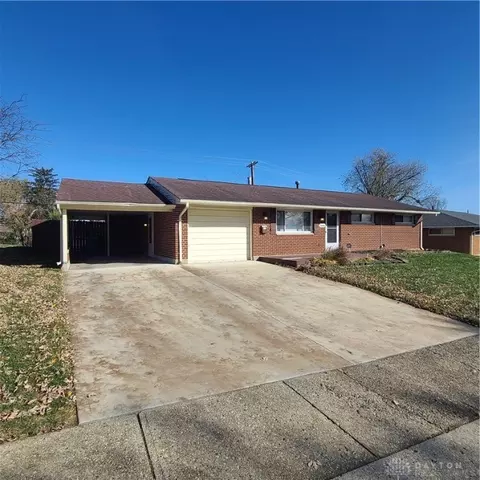 7606 Blackshear Dr, Dayton, OH 45424