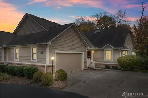 3439 Baronwood Blvd, Dayton, OH 45440