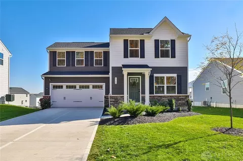 5760 Autumn Dr, Middletown, OH 45042