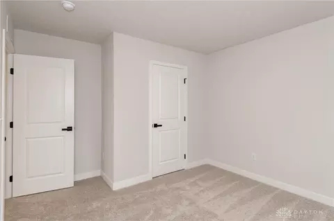 9773 Knoll Creek Ct, Centerville, OH 45458 photo 14