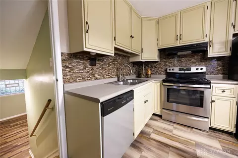 335 Tamarack Trl, Springboro, OH 45066 photo 17
