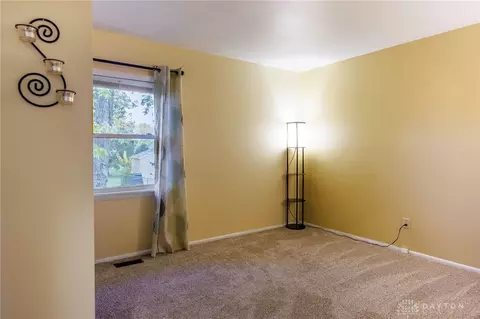335 Tamarack Trl, Springboro, OH 45066 photo 8