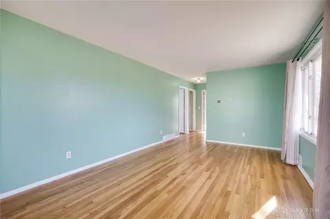 Living - 94 Circle Dr, Fairborn, OH 45324 photo 1 of 4