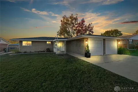 1365 S Maple Ave, Fairborn, OH 45324