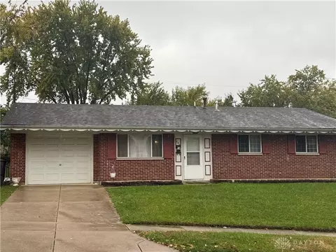 338 Hillhaven Dr, Dayton, OH 45449