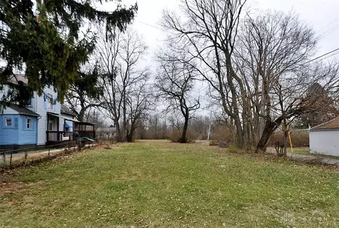 1515 Ingomar Ave, Dayton, OH 45417