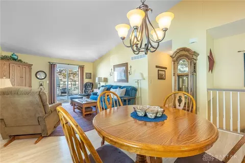 Dining - 162 Catherine Ct, Maineville, OH 45039 photo 4 of 4