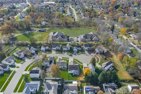 View/Area - 162 Catherine Ct, Maineville, OH 45039 photo 1 of 7