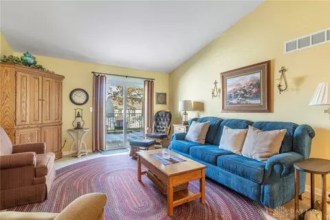 Living - 162 Catherine Ct, Maineville, OH 45039 photo 1 of 1
