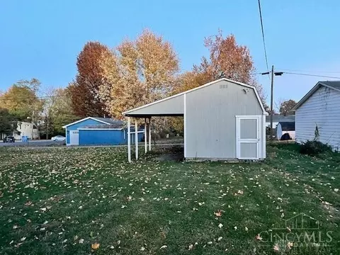 Exterior - 7404 Perry St, Cincinnati, OH 45231 photo 1 of 2