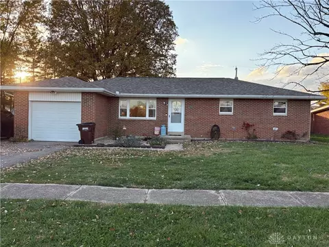 415 East Ave, Eaton, OH 45320