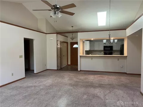 3126 Lakeview Ct #3126, Springfield, OH 45503 photo 7