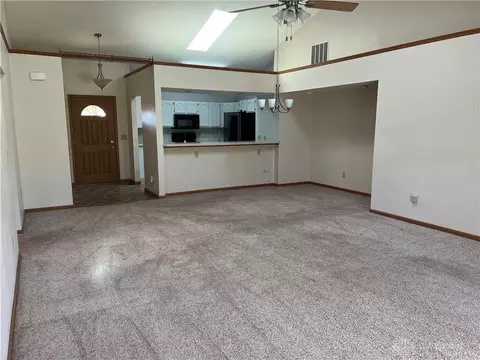 3126 Lakeview Ct #3126, Springfield, OH 45503 photo 8