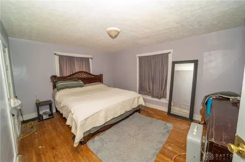 Bedroom - 412 E Madison Ave, Springfield, OH 45503 photo 1 of 5