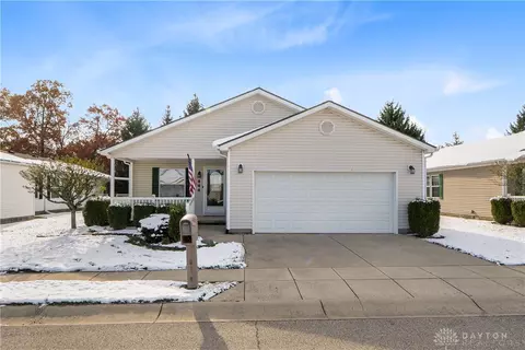 444 Park Hills Xing #54, Fairborn, OH 45324