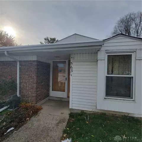 5631 Troy Villa Blvd, Huber Heights, OH 45424