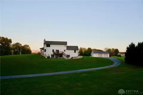 Exterior - 6421 Moorefield Rd, Springfield, OH 45502 photo 11 of 15