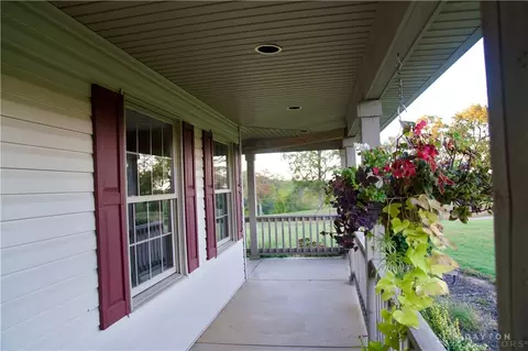 Exterior - 6421 Moorefield Rd, Springfield, OH 45502 photo 8 of 15