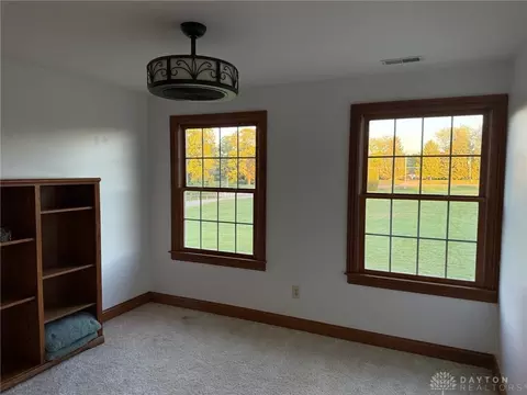 Bedroom - 6421 Moorefield Rd, Springfield, OH 45502 photo 4 of 12