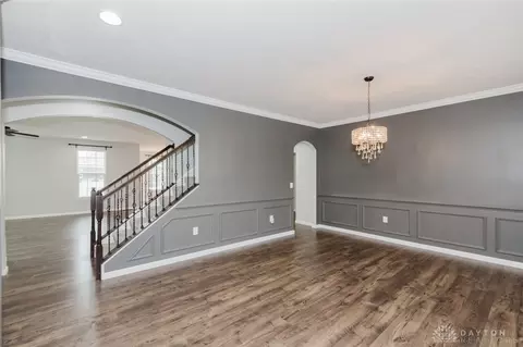Living - 8754 Elysee Cir, Washington Township, OH 45458 photo 1 of 5