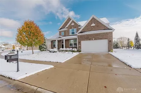 Exterior - 8754 Elysee Cir, Washington Township, OH 45458 photo 10 of 10