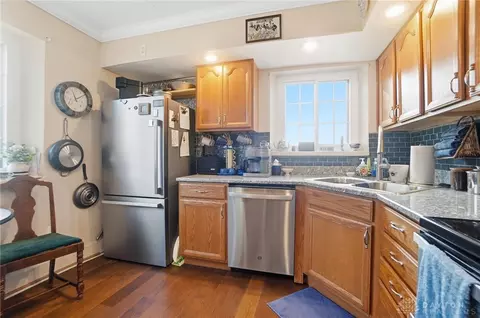 Kitchen - 7475 Detrick Jordan Pike, Springfield, OH 45502 photo 4 of 7