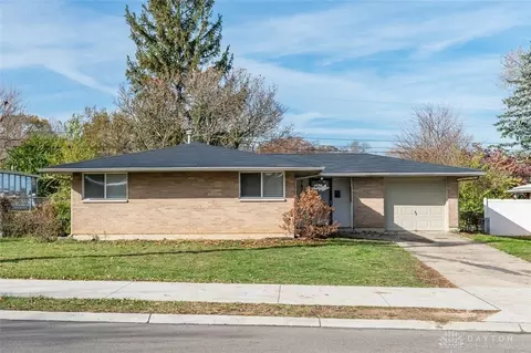 1429 S Maple Ave, Fairborn, OH 45324