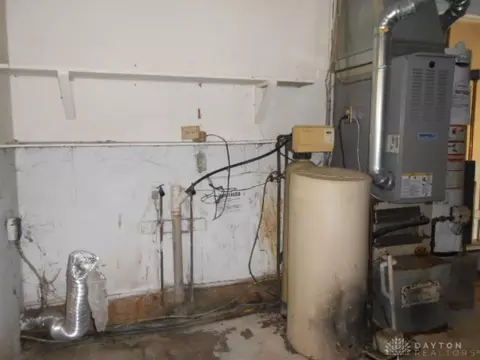 Other - 325 Larchmonte Ave, Springfield, OH 45503 photo 6 of 11