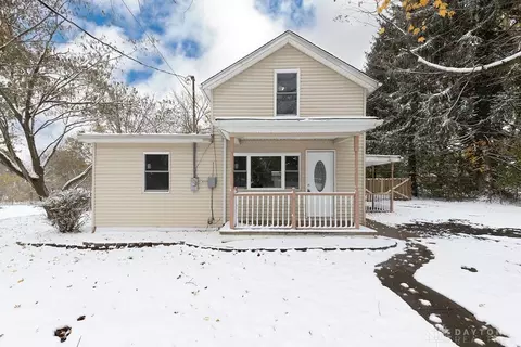 9 Letitia Ave, Amelia, OH 45102