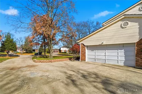 2465 Owlcrest Dr, Cincinnati, OH 45231 photo 59