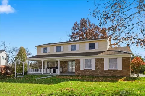 2465 Owlcrest Dr, Cincinnati, OH 45231 photo 3