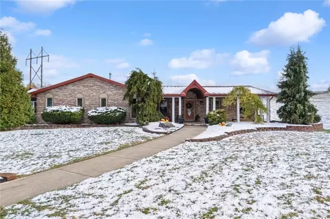 10800 Green Apple Rd, Miamisburg, OH 45342