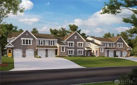 2653 Golden Leaf Dr #16-302, Beavercreek, OH 45431