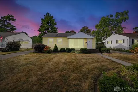 1213 Ellen Dr, Middletown, OH 45042