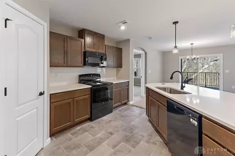 4228 N Apple Branch Dr #55-204, Sugarcreek Township, OH 45459