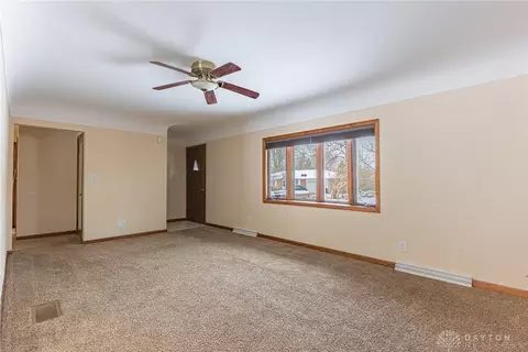 1324 Urban Ave, Dayton, OH 45429 photo 3