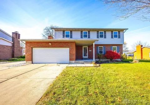 5861 Mill Crest Ct, Hamilton, OH 45011