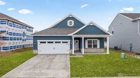 2214 Hackberry St, Springfield, OH 45505
