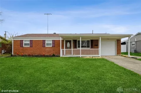 130 Bayview Ave, Brookville, OH 45309