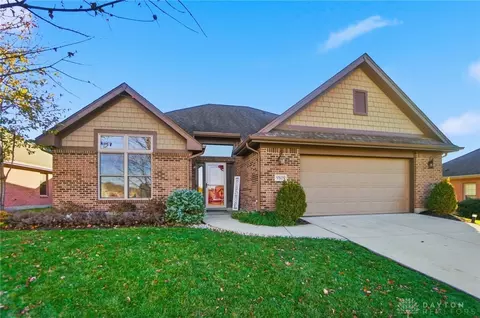 9809 Southern Belle Ct, Dayton, OH 45458