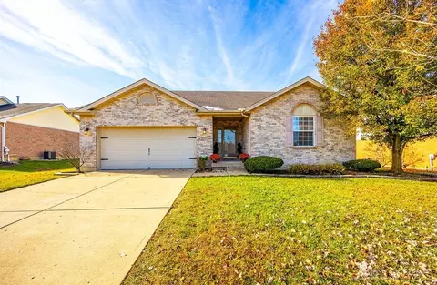 5341 Roden Park Dr, Monroe, OH 45050