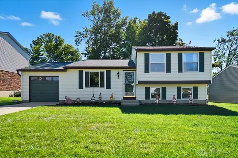 3055 Sovereign Dr, Colerain Twp, OH 45251