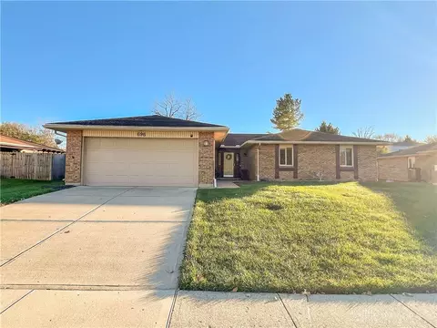 696 W Alkaline Springs Rd, Vandalia, OH 45377