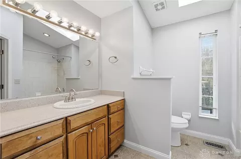 Bath - 544 Forest Ridge Ct, Cincinnati, OH 45244 photo 1 of 5
