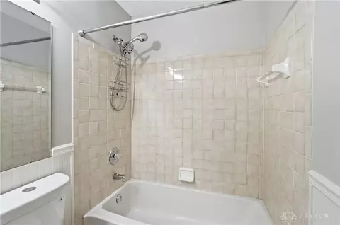Bath - 544 Forest Ridge Ct, Cincinnati, OH 45244 photo 5 of 5