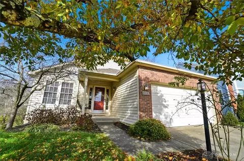 Exterior - 544 Forest Ridge Ct, Cincinnati, OH 45244 photo 3 of 12